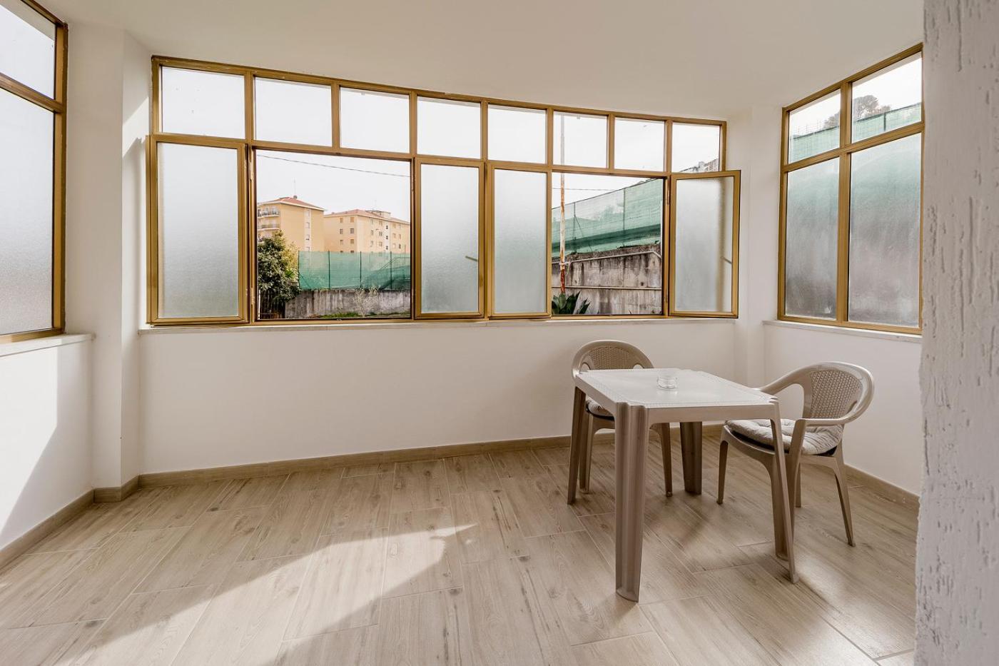 Il Gattino Di Porto - Apt 3 - Monolocale Veranda Piscina Империя Экстерьер фото